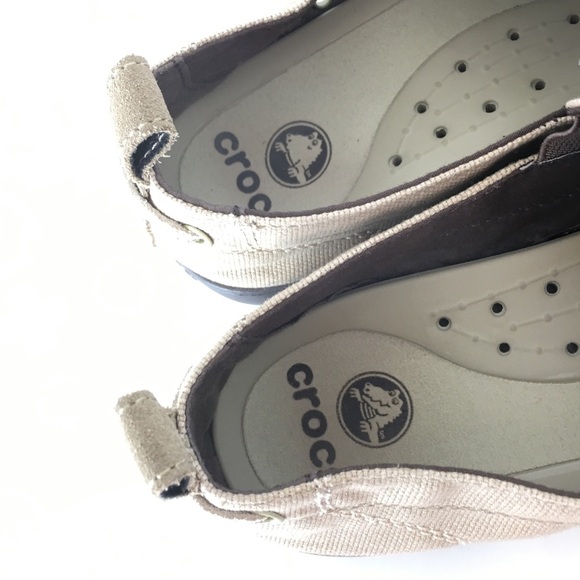 CROCS Walu Men’s Beige Canvas Slip-On Loafer Shoes with Dark Brown Sole Size 13 main image 8